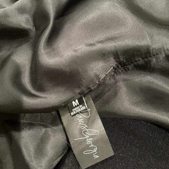 Paris Georgia The Classic Coat black wool trench coat - Picture 7 of 13